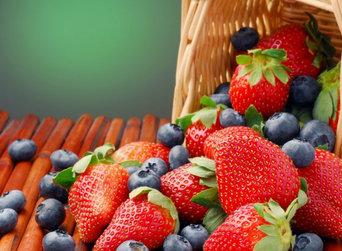 Wallpaper Fruits, summer, berries, strawberry, blackberry, basket, Food 386075585